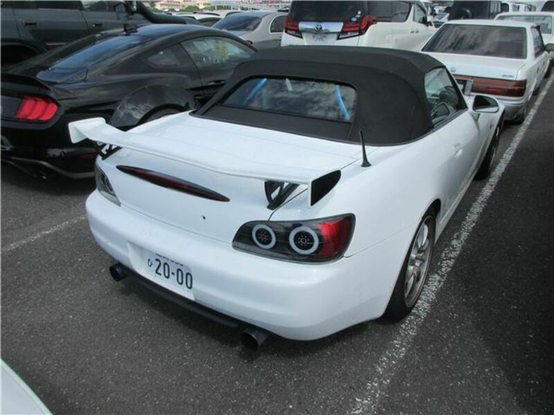 S2000
