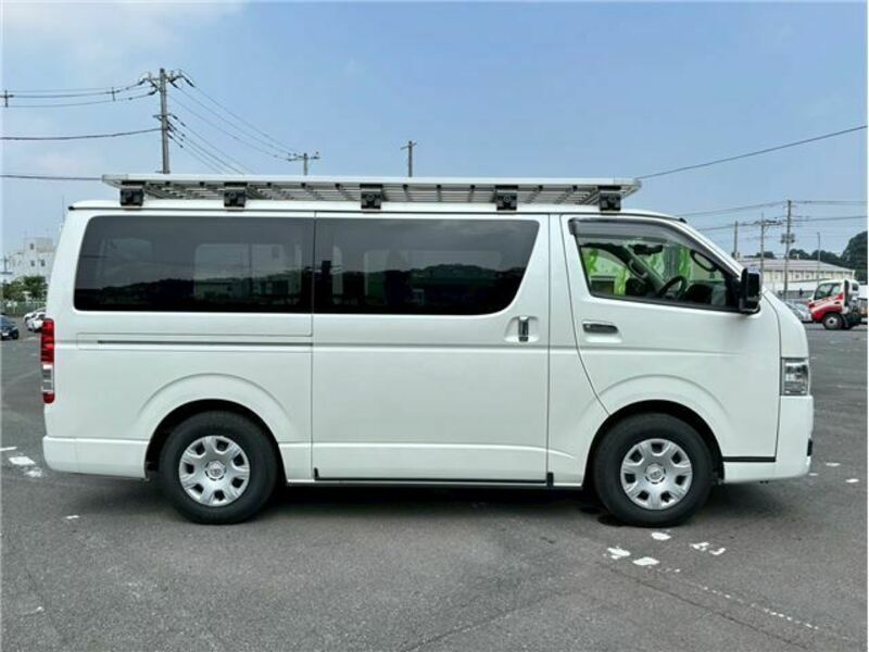 HIACE