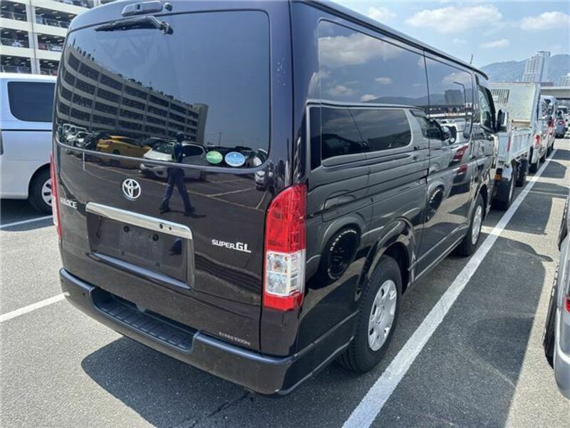 HIACE VAN