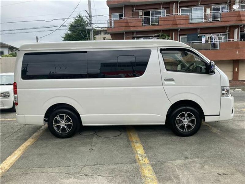 HIACE