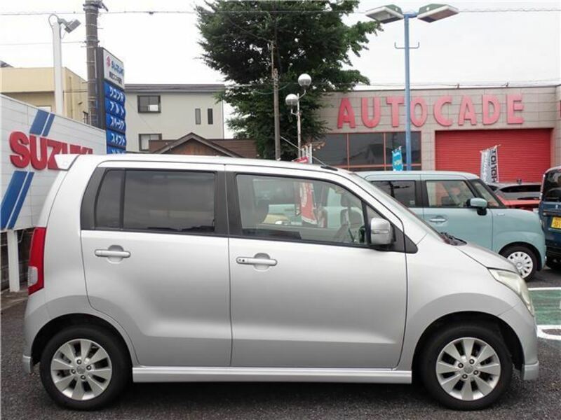 WAGON R