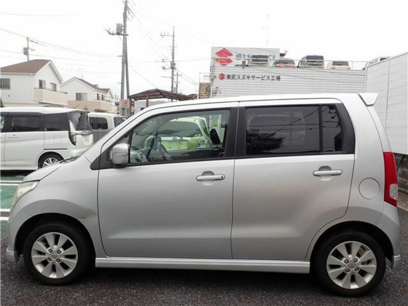 WAGON R