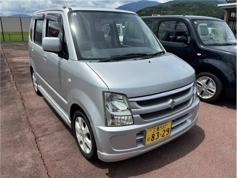 WAGON R