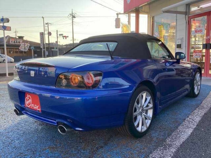 S2000