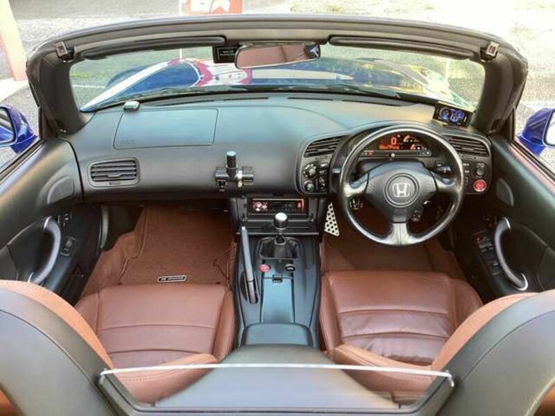 S2000