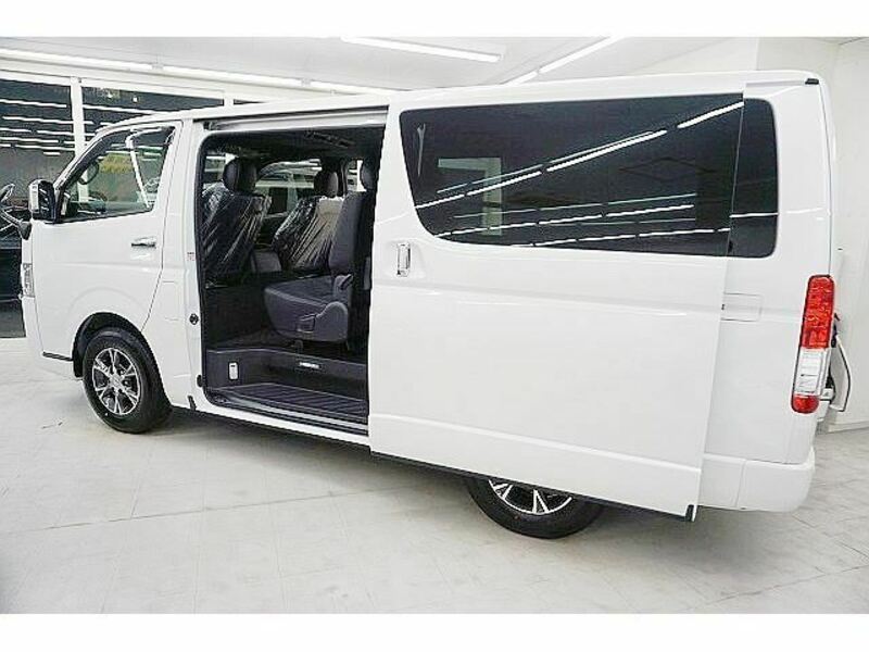 HIACE
