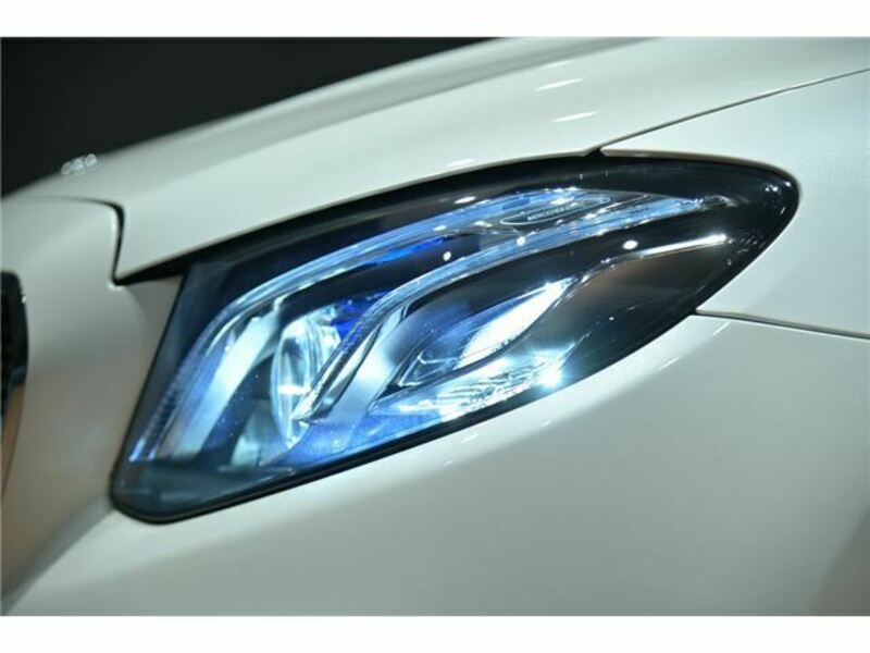 E-CLASS