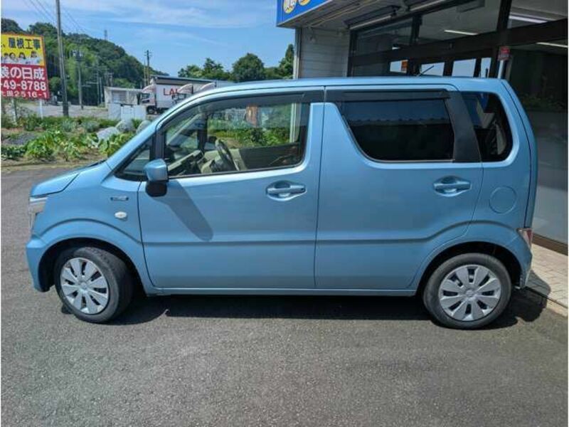 WAGON R