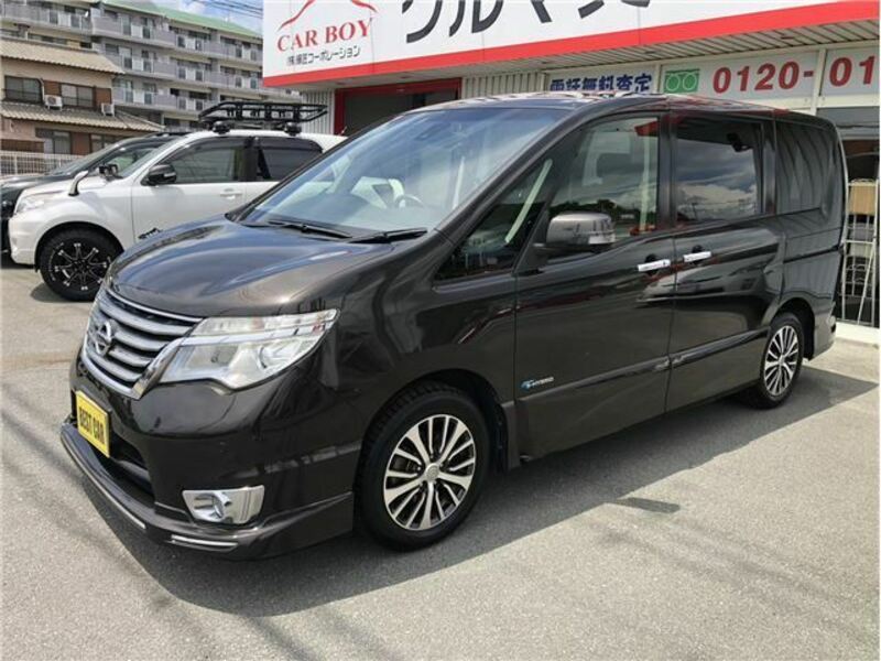 NISSAN SERENA