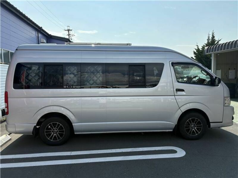 HIACE