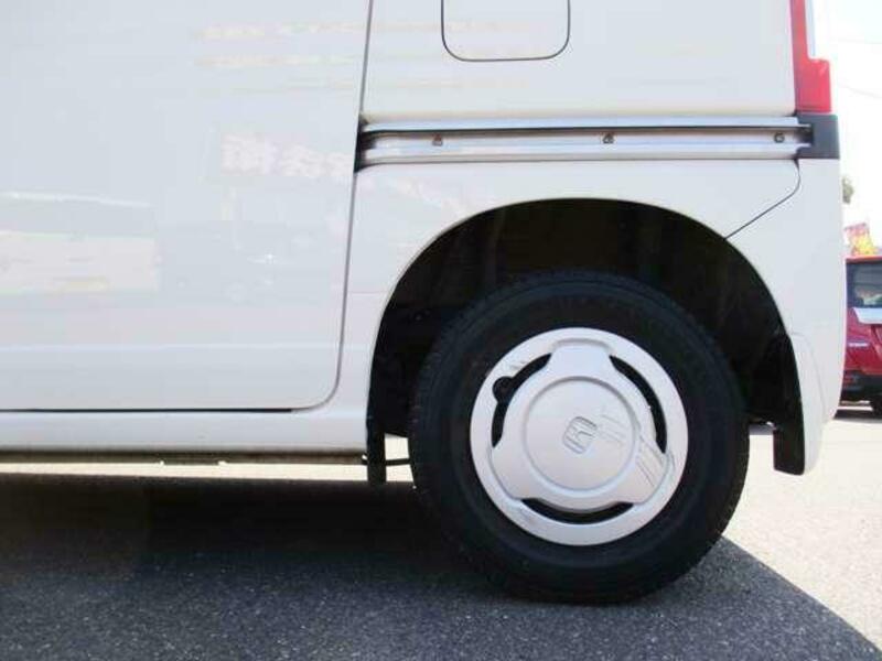 N-VAN