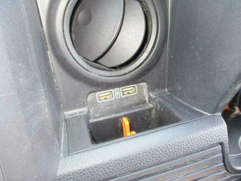 N-VAN