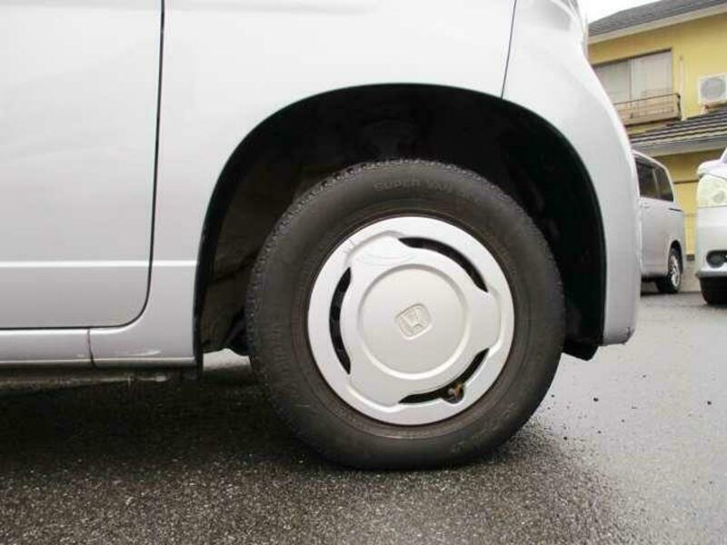 N-VAN