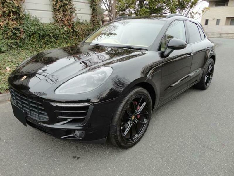 MACAN
