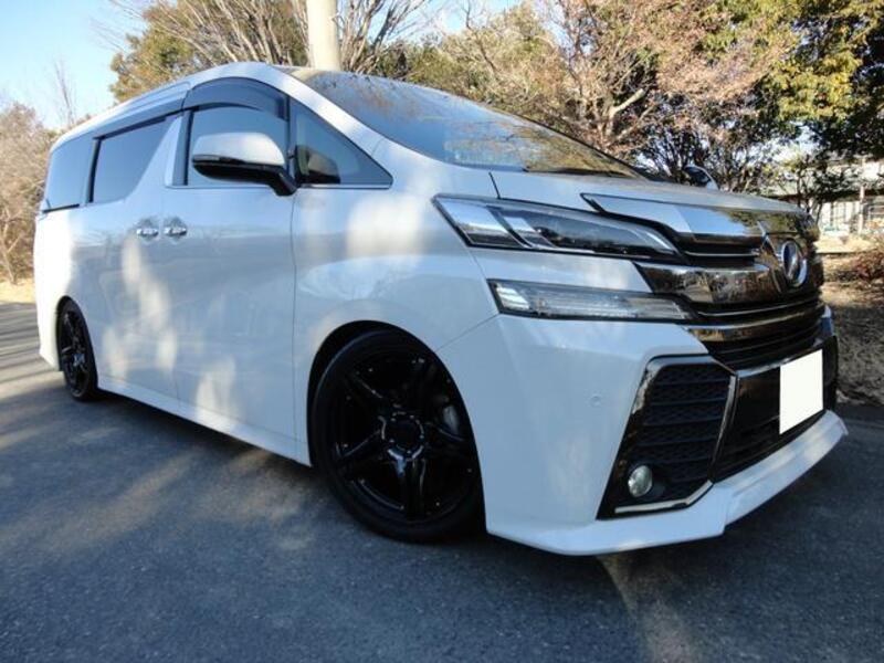 TOYOTA VELLFIRE
