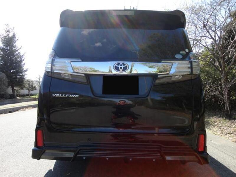 VELLFIRE
