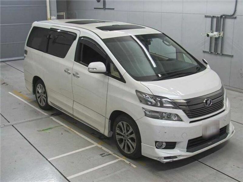 TOYOTA VELLFIRE