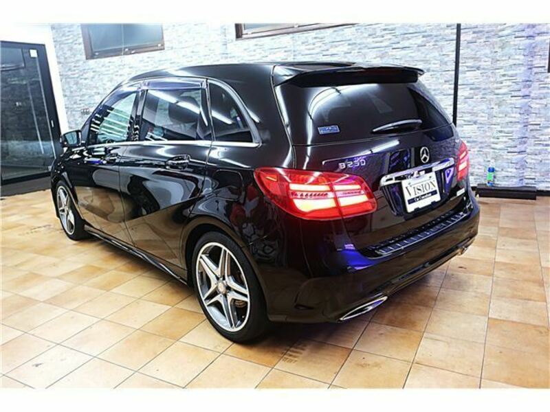 B-CLASS