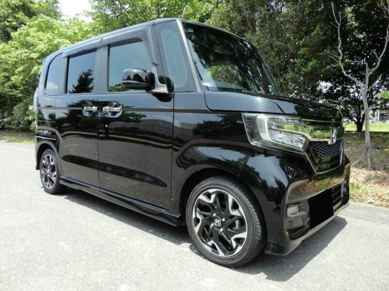 HONDA N BOX CUSTOM