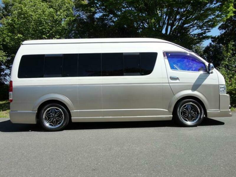 HIACE WAGON