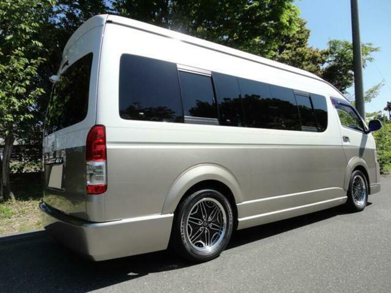 HIACE WAGON