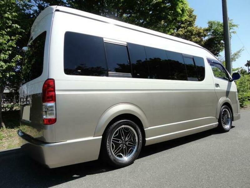 HIACE WAGON