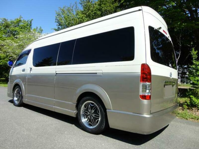 HIACE WAGON