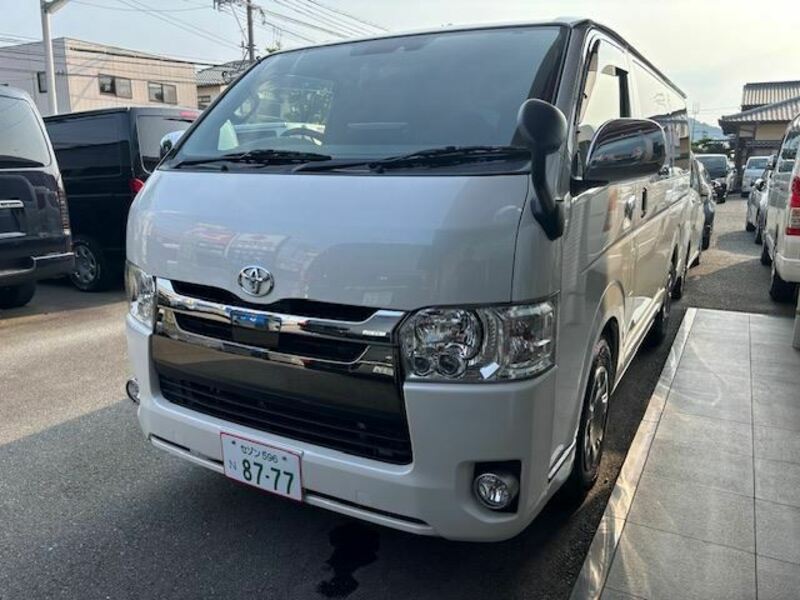 HIACE VAN