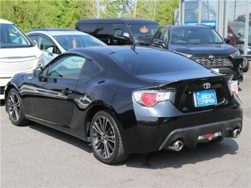 86