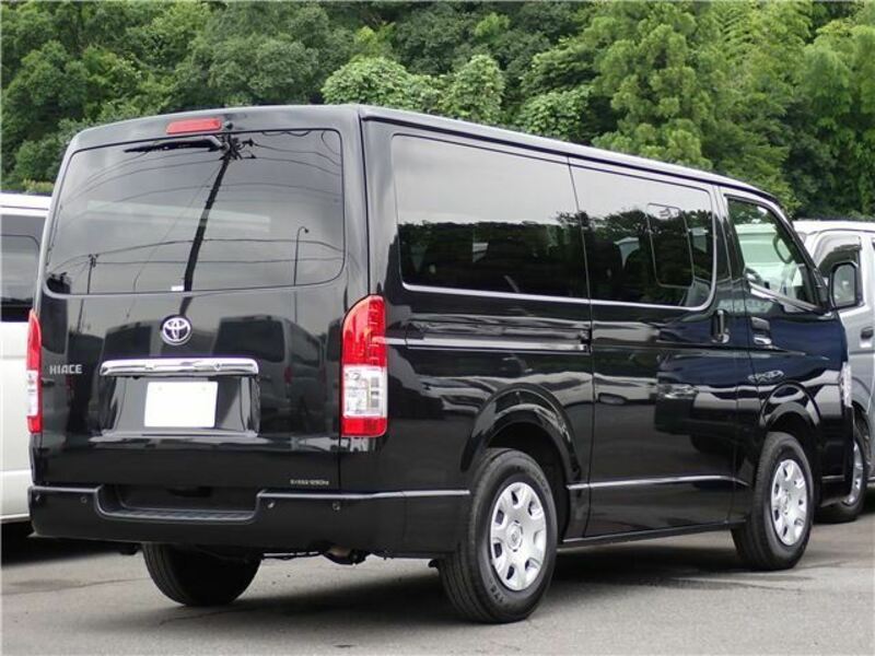 HIACE VAN