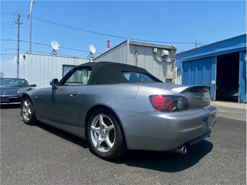 S2000