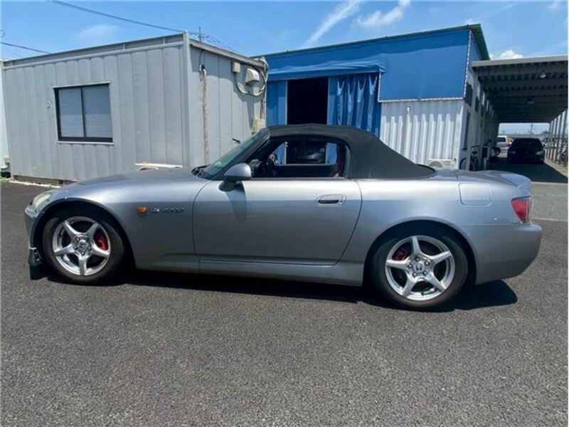 S2000
