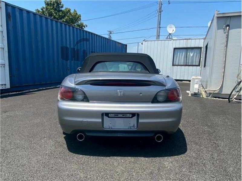 S2000