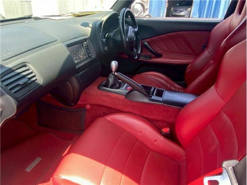 S2000