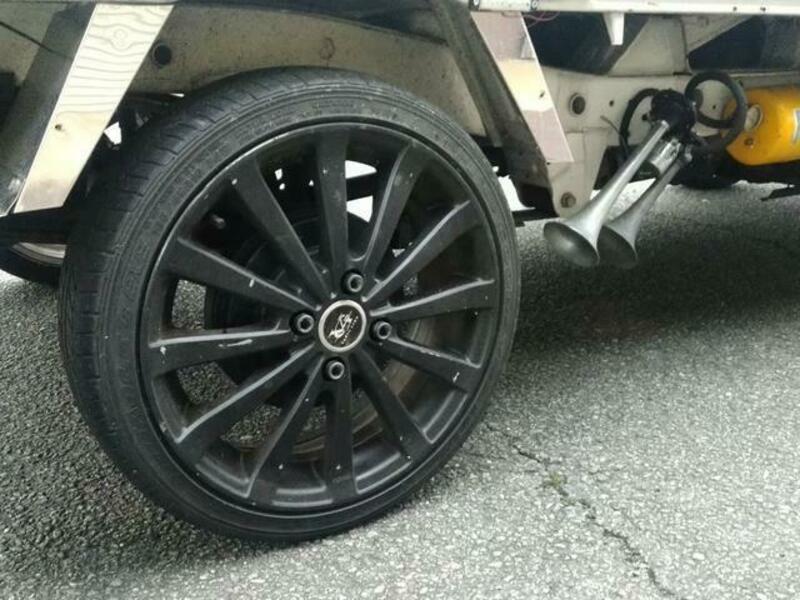 MINICAB TRUCK