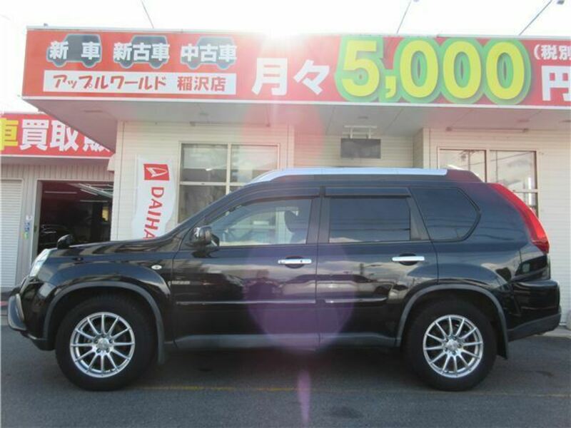 X-TRAIL