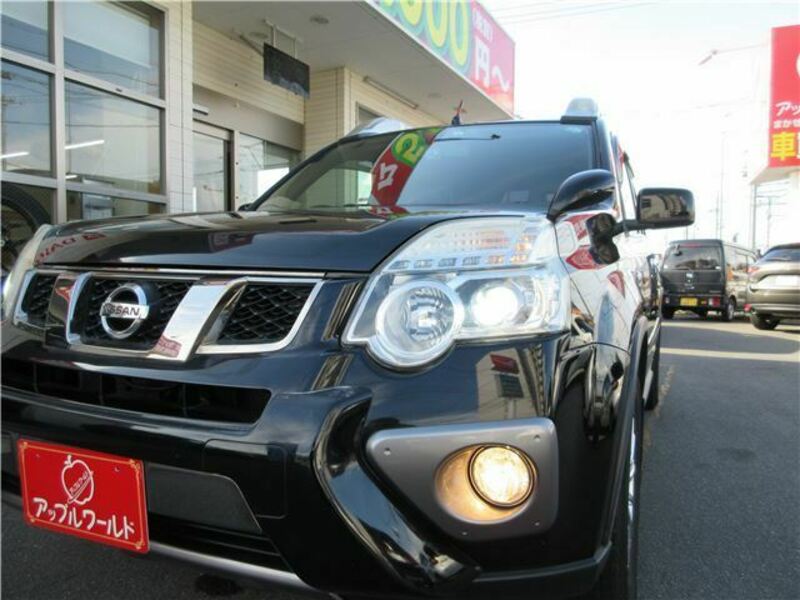 X-TRAIL
