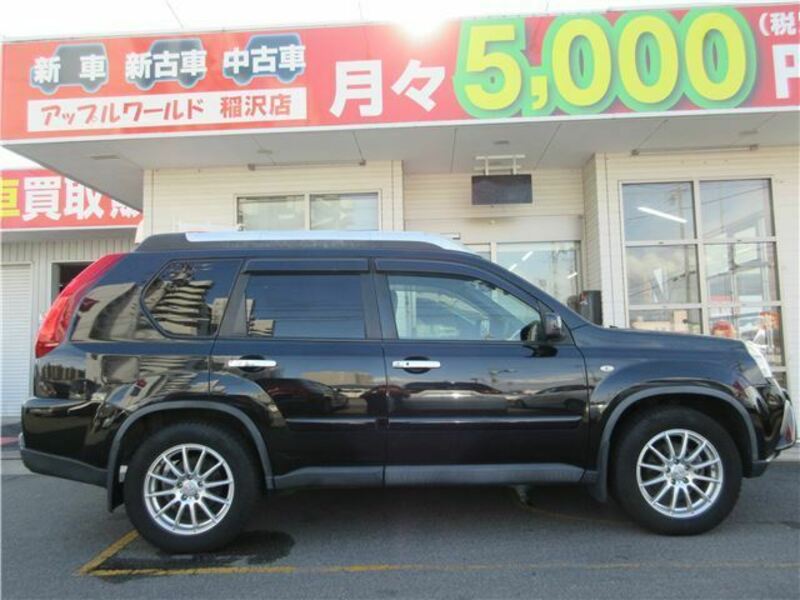 X-TRAIL