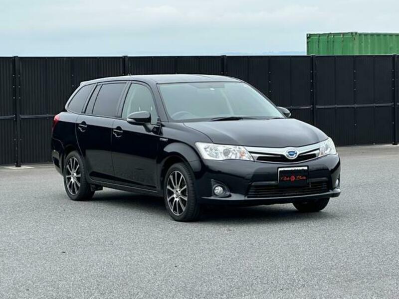 COROLLA FIELDER