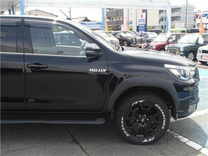 HILUX