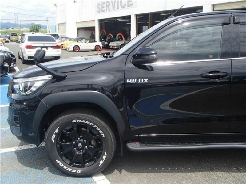 HILUX