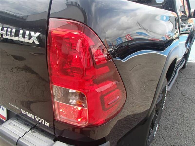 HILUX