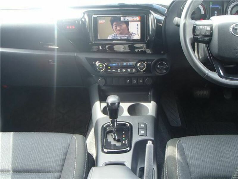 HILUX