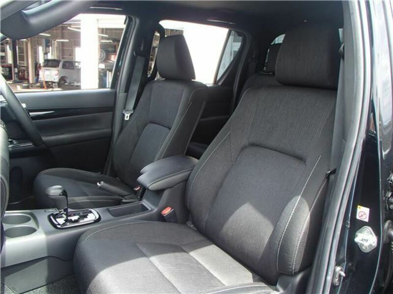 HILUX