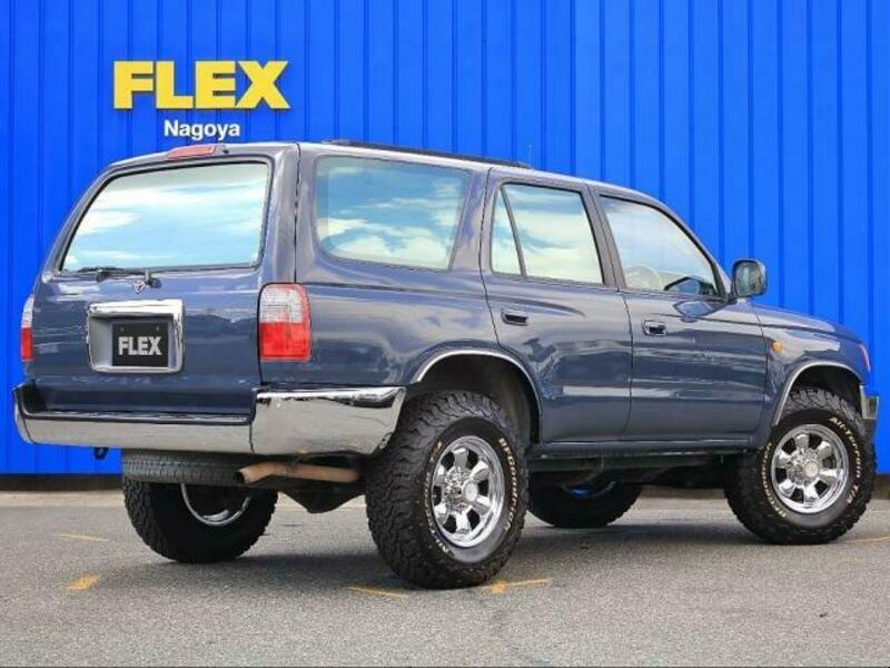 HILUX SURF