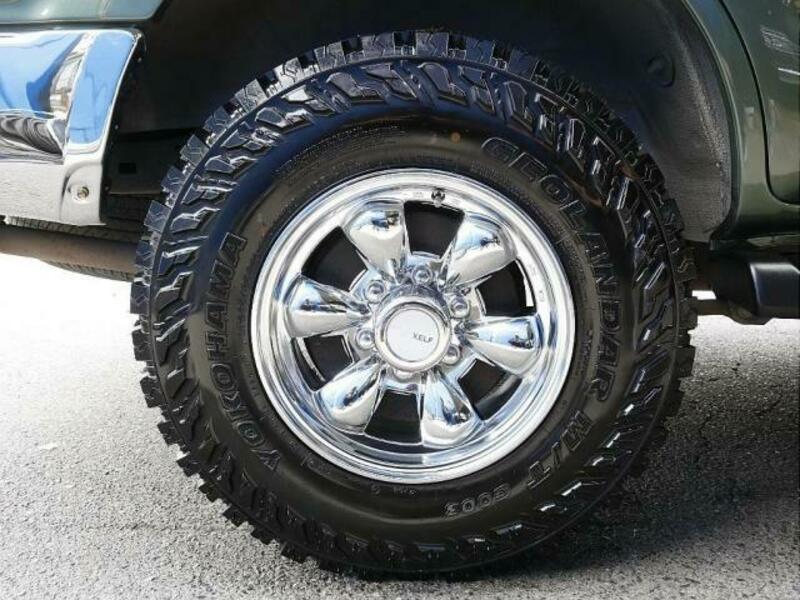 HILUX SURF