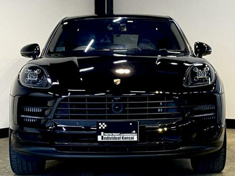 MACAN