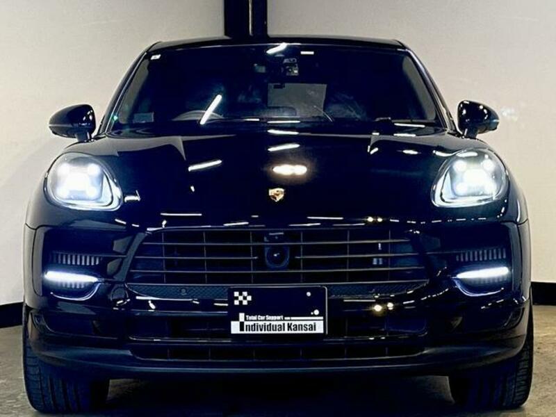 MACAN