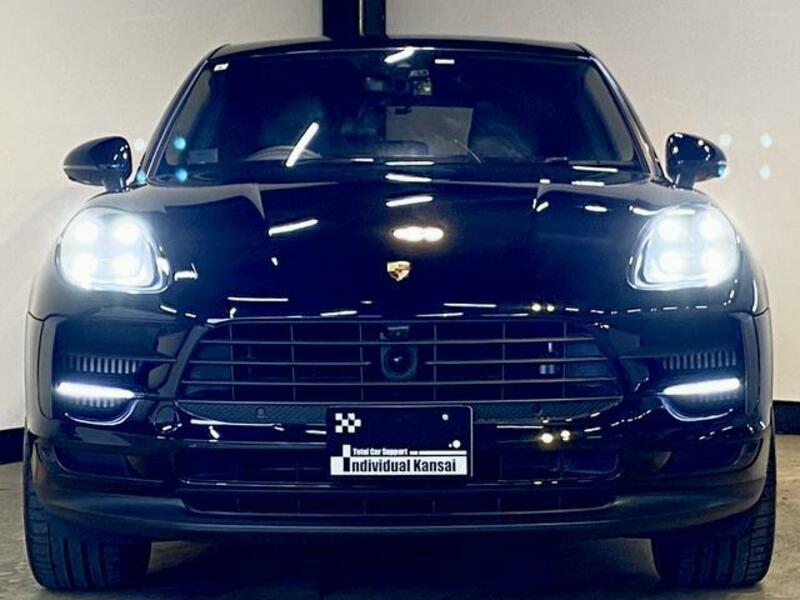 MACAN