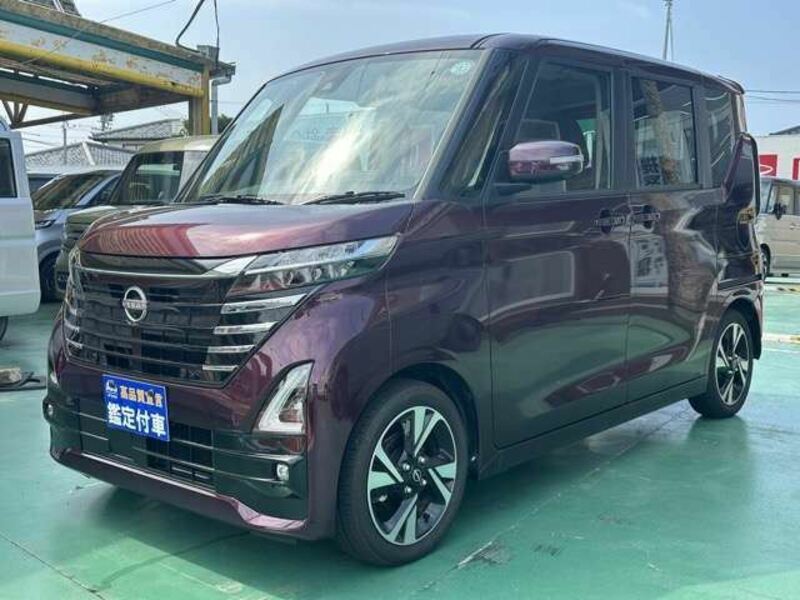 NISSAN ROOX